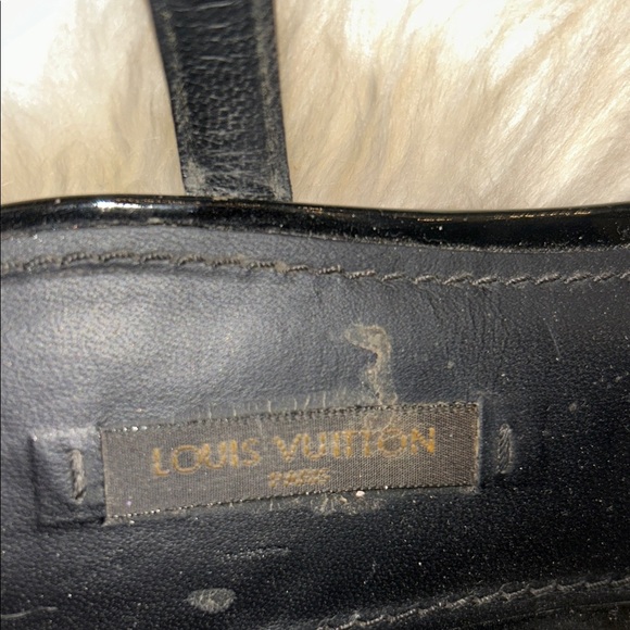Louis Vuitton Patent Leather Sandals Sz 39 - Picture 7 of 11